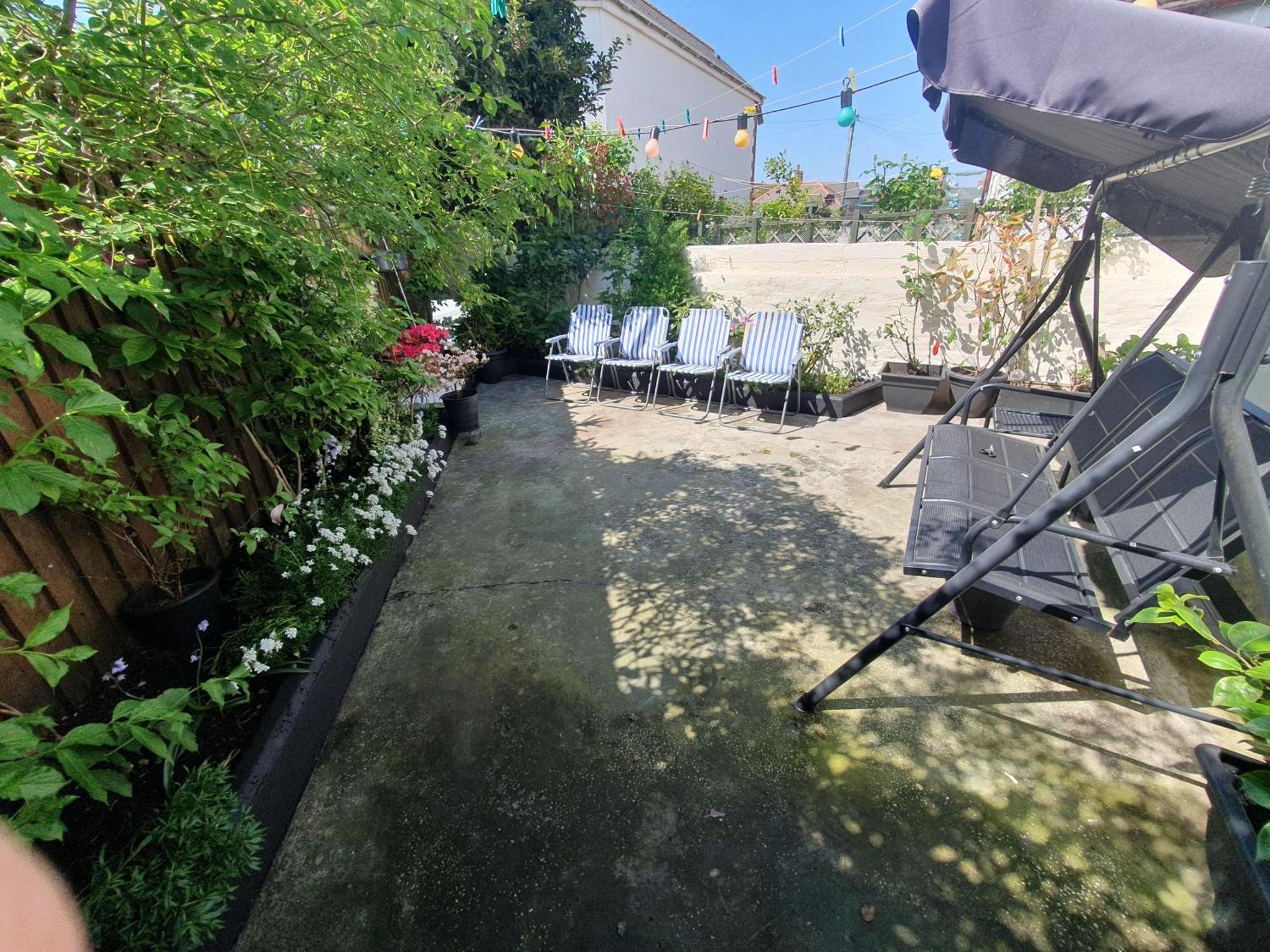 Private Luxury Double Room In Кардифф Экстерьер фото